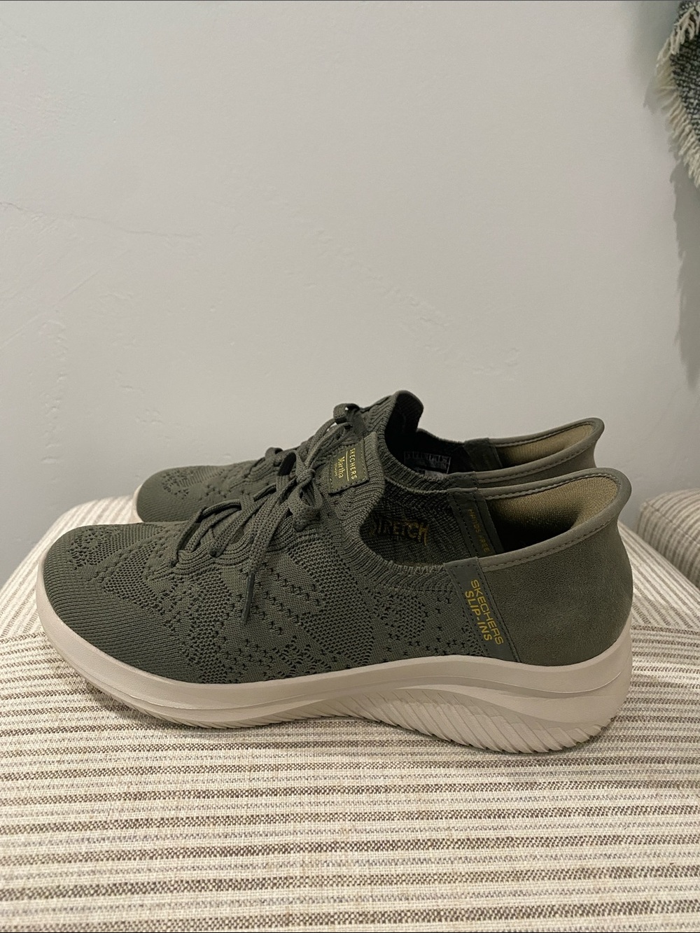 Martha Stewart Sketchers Slip-ins green - Picture 2 of 6